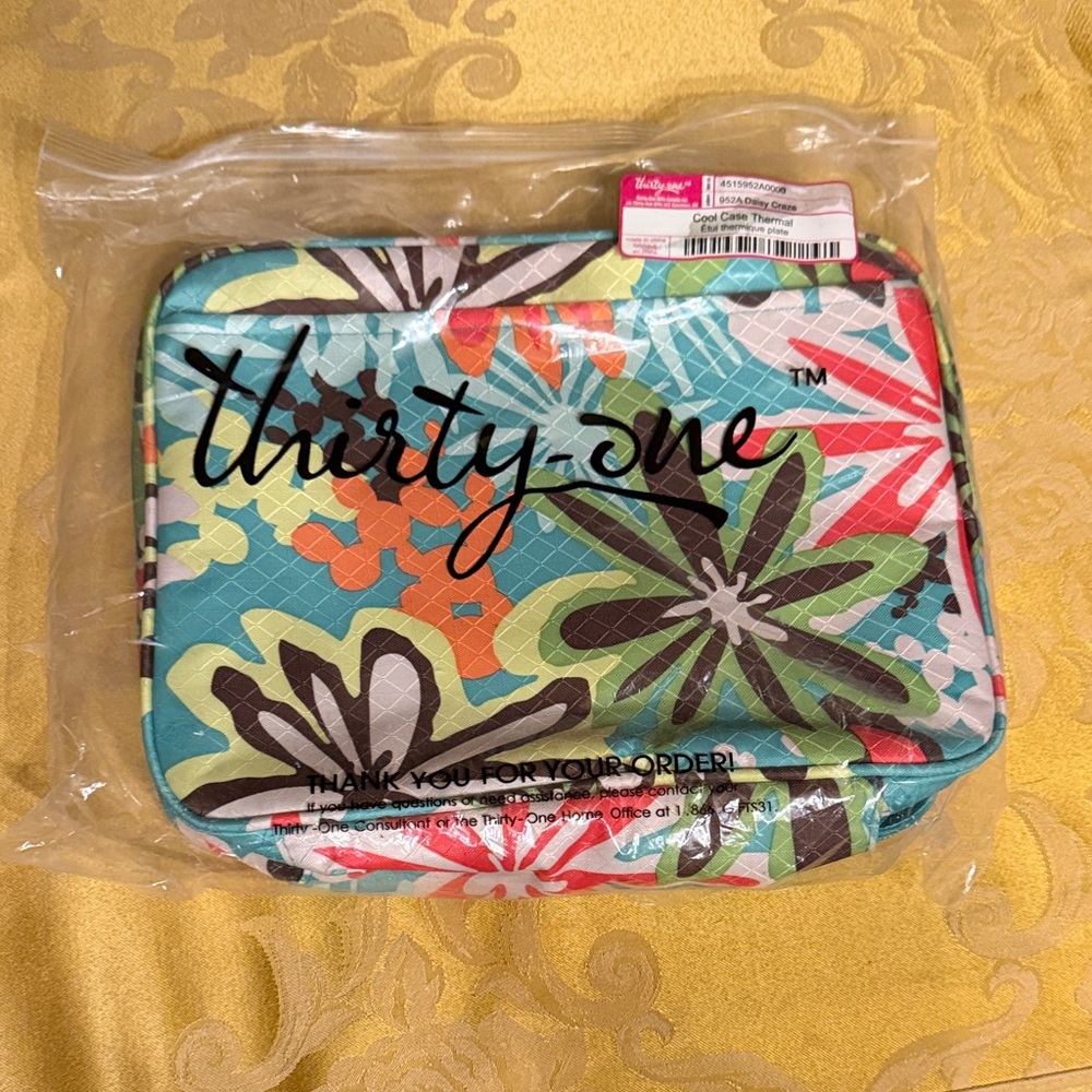 Thirty-One Multicolor Floral thermal lunch tote